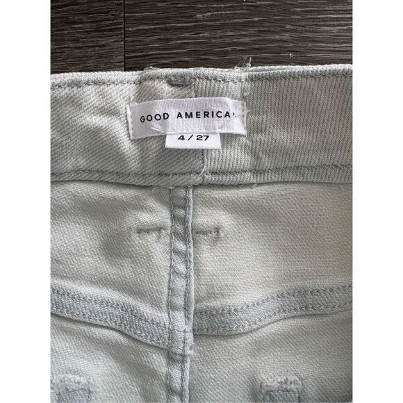 NWT Good American Good Classic Light Blue Indigo 121 Straight Leg Jeans Sz 4/27 - Picture 5 of 8